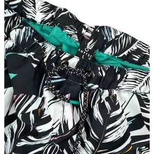 Empyre Men's L Large Ollie Swim Trunks‎ Tropical Surf Lined Black & White